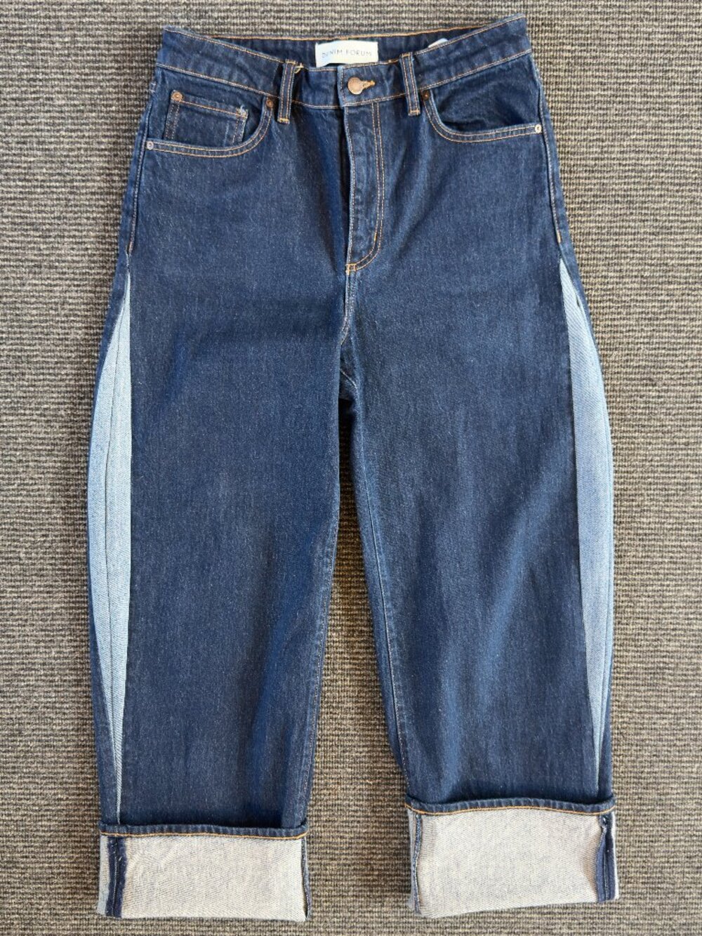 Upcycled Denim Forum Aritzia High Rise Wide Leg Barrel Jeans size 29
